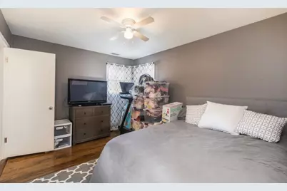 8735 N Wisner Street #2, Niles, IL 60714 - Photo 12