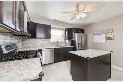 8735 N Wisner Street #2, Niles, IL 60714 - Photo 8