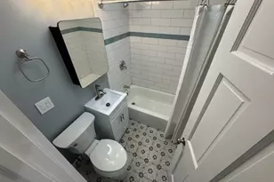 6611 S St Louis Ave, Chicago, IL 60629 - Photo 8