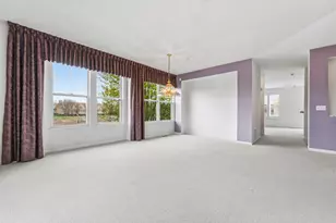 949 Indigo Ct, Hanover Park, IL 60133 - Photo 6