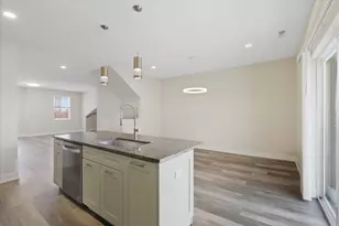 10617 Alice Mae Ct, Orland Park, IL 60462 - Photo 4