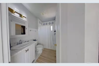 629 Newton Avenue, Glen Ellyn, IL 60137 - Photo 38