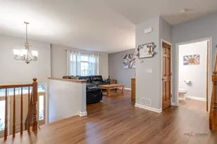 285 Regency Ct Unit B Ct, Wauconda, IL 60084 - Photo 16