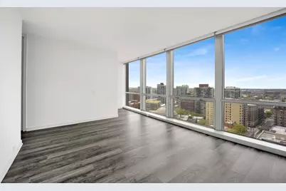330 W Diversey Parkway #2102, Chicago, IL 60657 - Photo 16