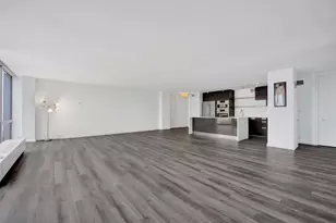 330 W Diversey Pkwy, Chicago, IL 60657 - Photo 6
