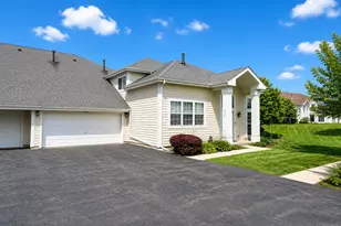 9430 Lenox Ln, Lakewood, IL 60014 - Photo 2