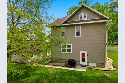 125 S State Street, Franklin Grove, IL 61031 - Photo 6