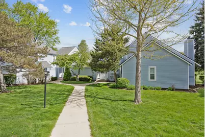 939 Chase Court, Gurnee, IL 60031 - Photo 2