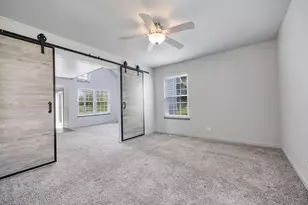 939 Chase Ct, Gurnee, IL 60031 - Photo 10
