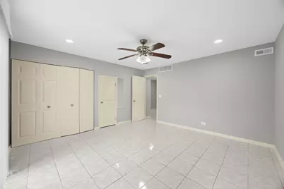 1060 Matfield Court #1060, Schaumburg, IL 60193 - Photo 8