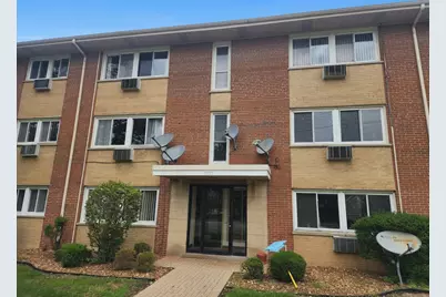 4450 W 111th Street #22, Oak Lawn, IL 60453 - Photo 4
