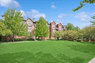 1950 Farnsworth Ln, Northbrook, IL 60062 - Photo 1