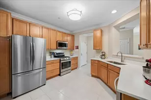 1950 Farnsworth Ln, Northbrook, IL 60062 - Photo 12