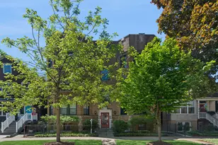 1653 W Olive Ave, Chicago, IL 60660 - Photo 2