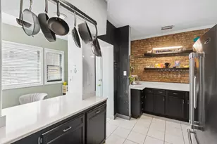 1653 W Olive Ave, Chicago, IL 60660 - Photo 14