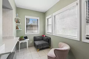 1653 W Olive Ave, Chicago, IL 60660 - Photo 16