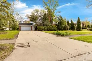 3018 Macfarlane, Flossmoor, IL 60422 - Photo 2
