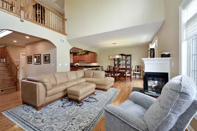 843 N Franklin Avenue, Palatine, IL 60067 - Photo 2