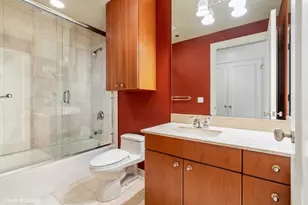 840 N Lake Shore Dr, Chicago, IL 60611 - Photo 22