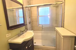 548 W Brompton Ave, Chicago, IL 60657 - Photo 14