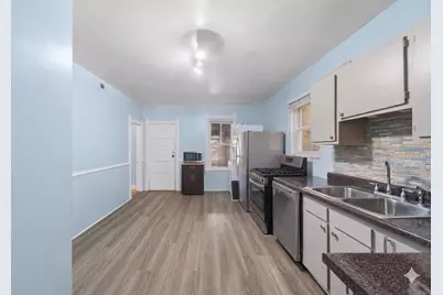 1645 W Beach Avenue #1, Chicago, IL 60622 - Photo 4