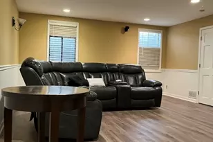 210 Persimmon Dr, Saint Charles, IL 60174 - Photo 24