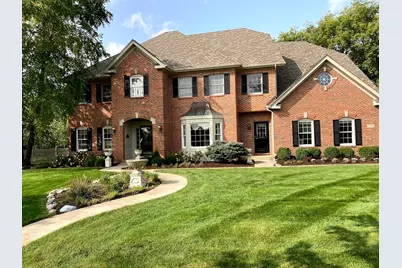 210 Persimmon Drive, Saint Charles, IL 60174 - Photo 1