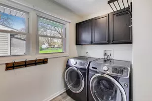 139 S Quentin Rd, Palatine, IL 60067 - Photo 10