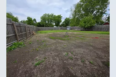 200 W South Street, Flanagan, IL 61740 - Photo 16