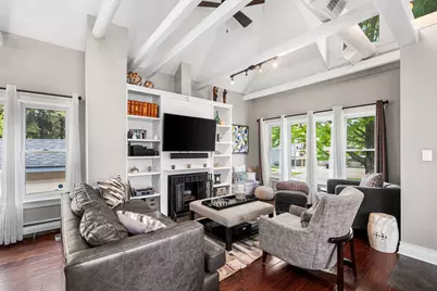 3348 N Keeler Avenue, Chicago, IL 60641 - Photo 4