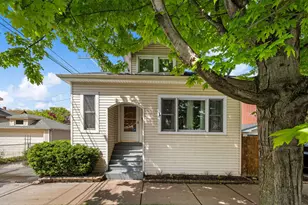 3348 N Keeler Ave, Chicago, IL 60641 - Photo 1