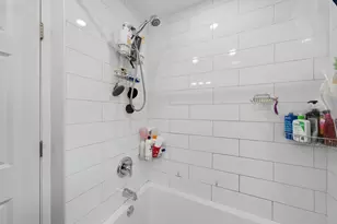 4933 N Keeler Ave, Chicago, IL 60630 - Photo 34