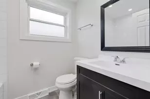 4933 N Keeler Ave, Chicago, IL 60630 - Photo 8