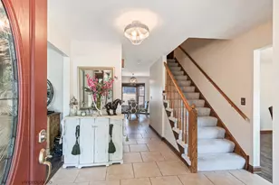 3780 Anjou Ln, Hoffman Estates, IL 60192 - Photo 2