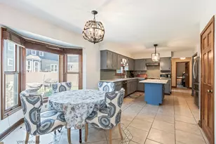 3780 Anjou Ln, Hoffman Estates, IL 60192 - Photo 8