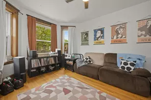 2334 N Hamlin Ave, Chicago, IL 60647 - Photo 2