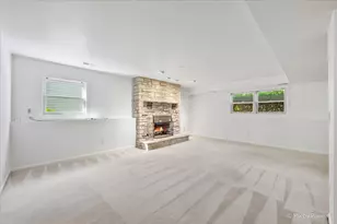 960 Independence Ave, Saint Charles, IL 60174 - Photo 16