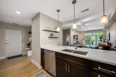 1111 W Madison Street #3B, Chicago, IL 60607 - Photo 12