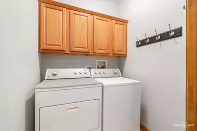 574 Sudbury Circle, Oswego, IL 60543 - Photo 16