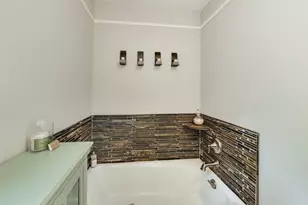 [Address not provided], Downers Grove, IL 60516 - Photo 36
