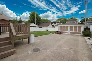 10837 S Trumbull Ave, Chicago, IL 60655 - Photo 20