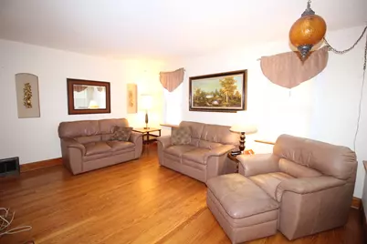 10837 S Trumbull Avenue, Chicago, IL 60655 - Photo 4