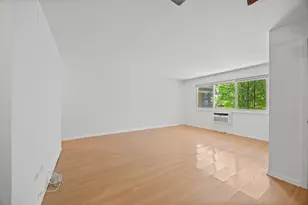 135 S Kenilworth Ave, Oak Park, IL 60302 - Photo 6