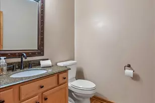 1702 King Richard Cir, Saint Charles, IL 60174 - Photo 20