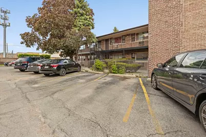 3201 W Balmoral Avenue #301, Chicago, IL 60625 - Photo 24