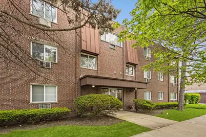 3201 W Balmoral Avenue #301, Chicago, IL 60625 - Photo 1