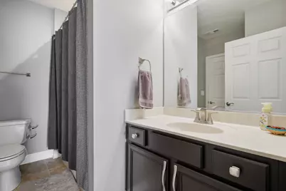 14 S Prospect Street #401, Roselle, IL 60172 - Photo 16