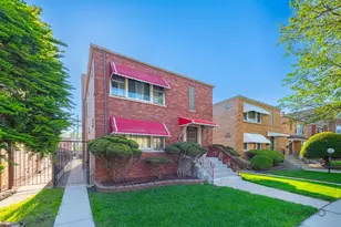 8725 S Harper Ave, Chicago, IL 60619 - Photo 2