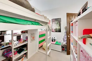 5333 W Foster Ave, Chicago, IL 60630 - Photo 18