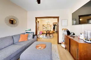 5333 W Foster Ave, Chicago, IL 60630 - Photo 8
